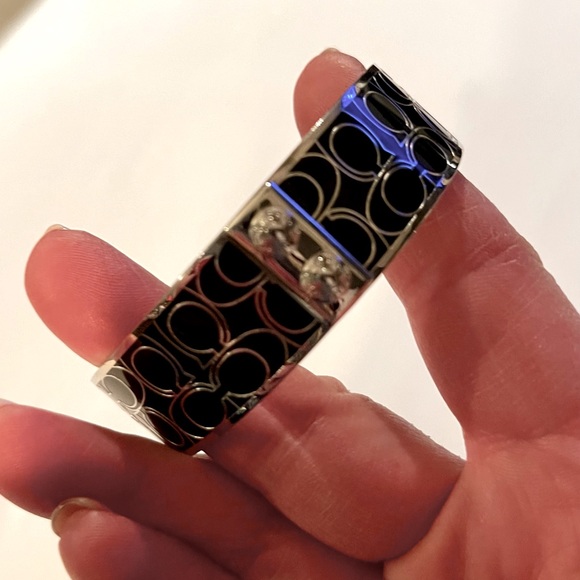 COACH Bangle with Signature Cs - black/silver - Picture 2 of 5